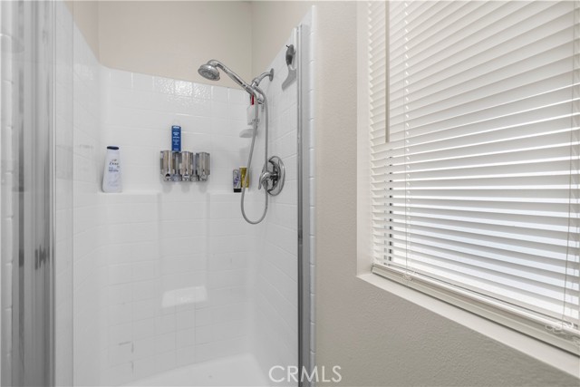26964 Flo Lane, Canyon Country CA: https://media.crmls.org/medias/1c6a44b8-6988-43ff-b4b5-e6c8c80d545d.jpg