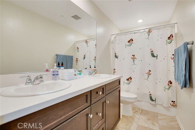 Detail Gallery Image 21 of 32 For 10476 Sparrow Ct, Moreno Valley,  CA 92557 - 4 Beds | 3 Baths