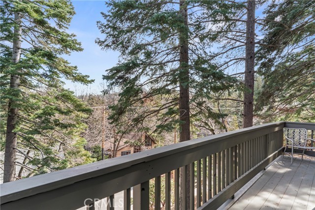 Detail Gallery Image 25 of 46 For 134 St Andrews Dr, Lake Arrowhead,  CA 92352 - 3 Beds | 2/1 Baths