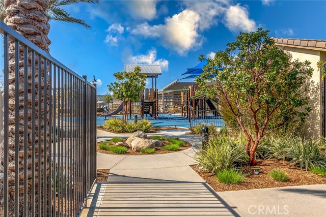 39463 Dayspring Way, Temecula CA: https://media.crmls.org/medias/1c6dda50-19c7-4c92-bd45-eed10e513dc0.jpg