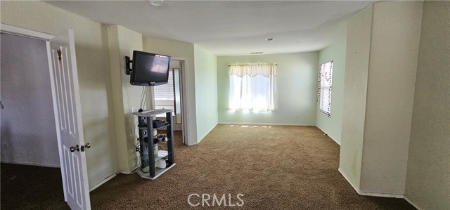 Detail Gallery Image 9 of 17 For 3132 Clapper St, Perris,  CA 92571 - 5 Beds | 3 Baths