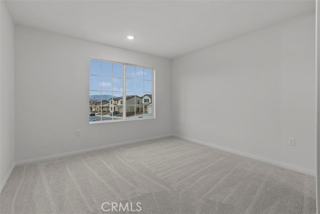 Detail Gallery Image 7 of 17 For 920 Porta Marina Ln, Lake Elsinore,  CA 92530 - 3 Beds | 2/1 Baths