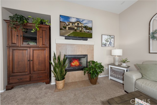 Detail Gallery Image 9 of 30 For 12316 Westpark Cir, Yucaipa,  CA 92399 - 4 Beds | 3/1 Baths