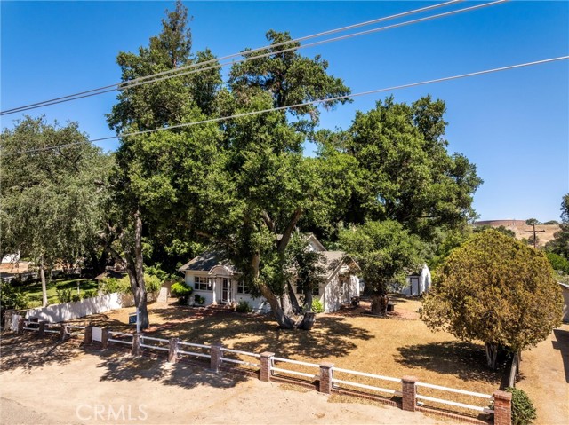 Detail Gallery Image 28 of 37 For 117 17th St, Paso Robles,  CA 93446 - 4 Beds | 3 Baths
