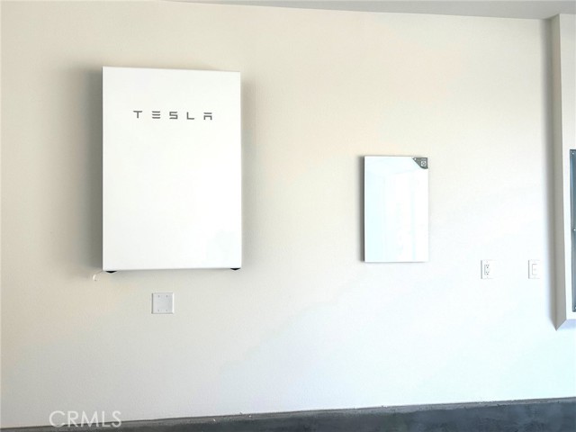 309 Loon, Irvine CA: https://media.crmls.org/medias/1c6f9034-22e4-4d8c-bbb9-f898880497a5.jpg
