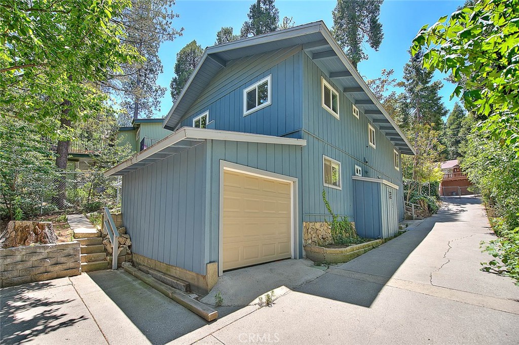 771 Woodland Road