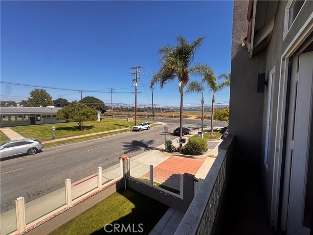 Detail Gallery Image 19 of 29 For 379 Monte Vista Ave a,  Costa Mesa,  CA 92627 - 4 Beds | 2/1 Baths