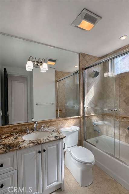 Detail Gallery Image 23 of 35 For 258 Santa Isabel Ave, Costa Mesa,  CA 92627 - 5 Beds | 5/1 Baths