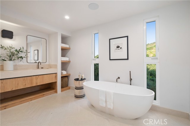 Image 35 of 74 For 3636 Camino De La Cumbre