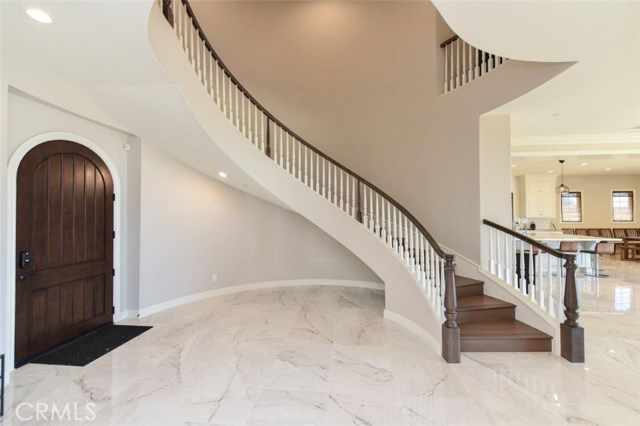 Detail Gallery Image 5 of 43 For 222 Clear Falls, Irvine,  CA 92602 - 5 Beds | 5/1 Baths