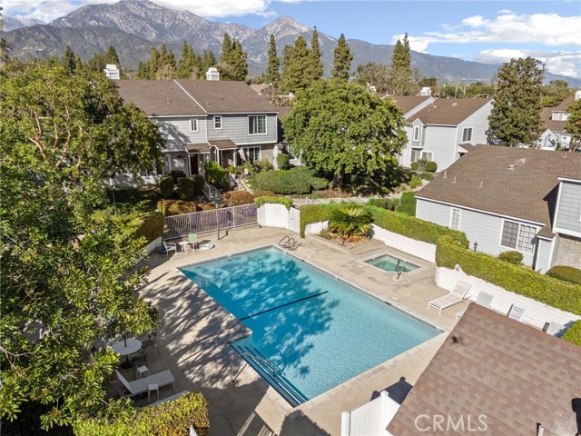 Detail Gallery Image 38 of 47 For 1693 N Mountain #D,  Upland,  CA 91784 - 3 Beds | 2/1 Baths
