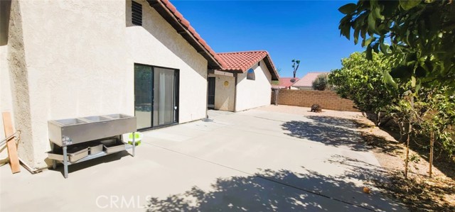 Detail Gallery Image 2 of 10 For 9761 Brookline Ave, Desert Hot Springs,  CA 92240 - 3 Beds | 2 Baths