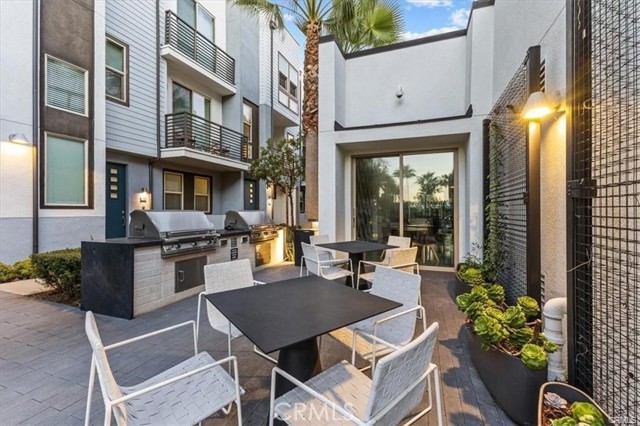 Detail Gallery Image 29 of 34 For 337 Placemark, Irvine,  CA 92614 - 2 Beds | 3/1 Baths