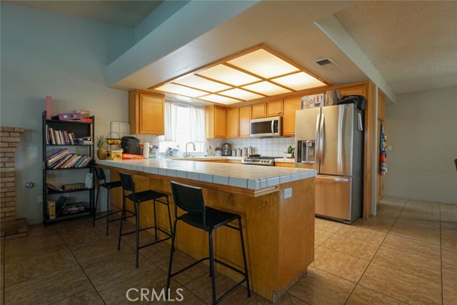 Detail Gallery Image 7 of 30 For 10910 Mohican, Bakersfield,  CA 93312 - 3 Beds | 2 Baths