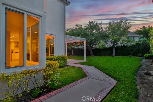 2505 Peachwood Place, Westlake Village CA: https://media.crmls.org/medias/1c7347ae-036a-4685-9c61-f6985d7bd723.jpg