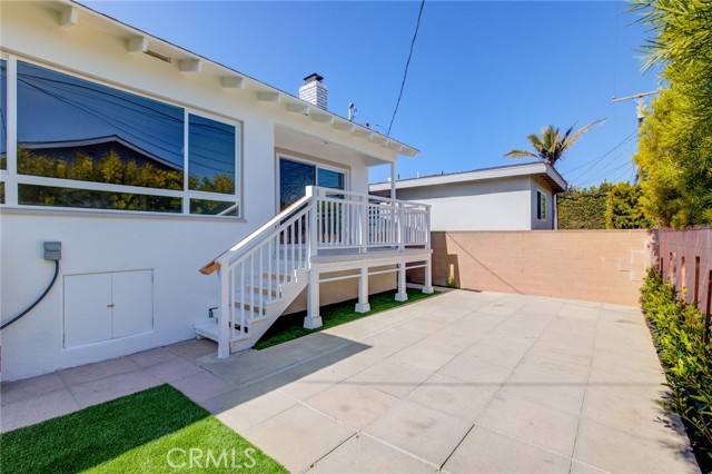 419 Avenue F, Redondo Beach, California 90277, 3 Bedrooms Bedrooms, ,1 BathroomBathrooms,Residential,Sold,Avenue F,SB22047389