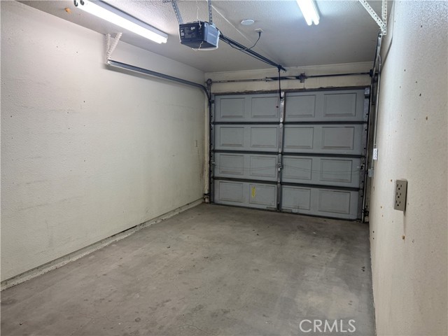 Detail Gallery Image 18 of 24 For 14705 Mandan Rd, Apple Valley,  CA 92307 - 3 Beds | 2/1 Baths