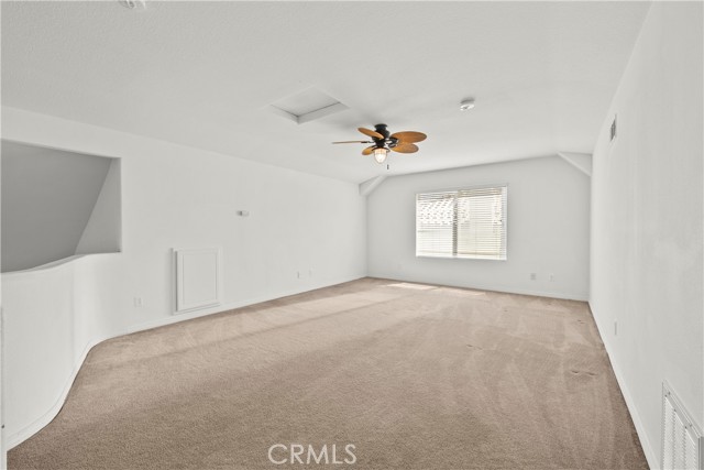 Detail Gallery Image 27 of 38 For 28538 Redwood Canyon Pl, Saugus,  CA 91390 - 3 Beds | 3 Baths