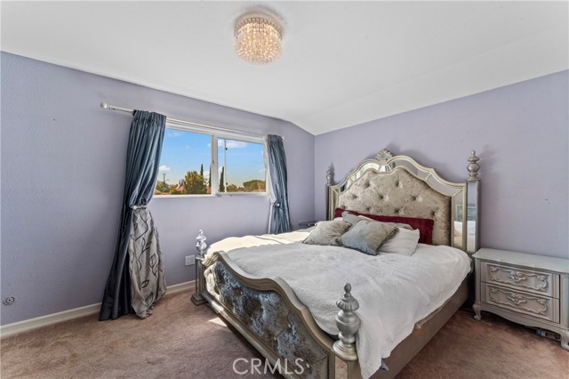 1391 Lowery Street, Simi Valley CA: https://media.crmls.org/medias/1c75dbd3-297e-4202-aacf-13facaab1465.jpg