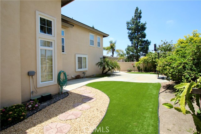 Detail Gallery Image 11 of 19 For 732 Del Corro Pl, Chula Vista,  CA 91910 - 6 Beds | 4/1 Baths