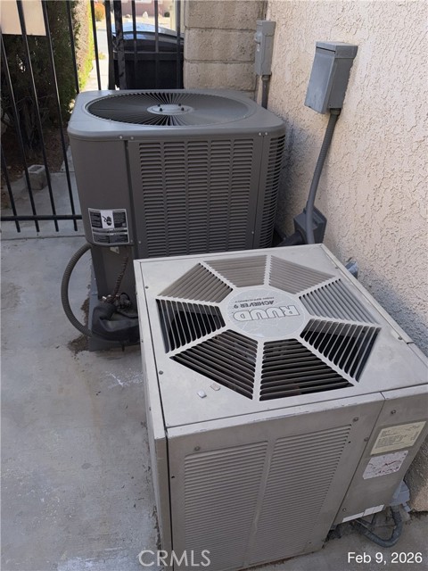 Detail Gallery Image 27 of 29 For 9625 Warwick, Desert Hot Springs,  CA 92240 - 3 Beds | 3 Baths