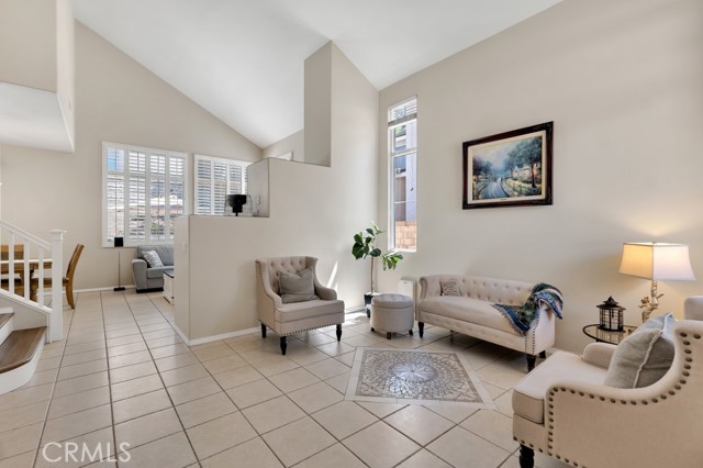 Detail Gallery Image 5 of 53 For 23809 Woodpark Ct, Valencia,  CA 91354 - 4 Beds | 3 Baths