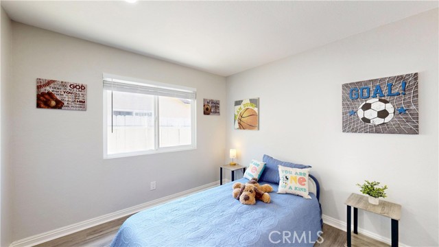 8007 New Salem Street, San Diego CA: https://media.crmls.org/medias/1c7825a9-b501-4daa-86f9-41c69d79a95f.jpg