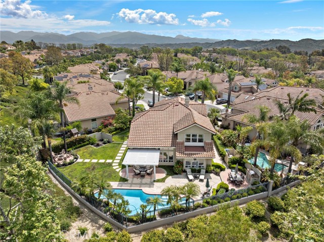 3 Sepulveda, Rancho Santa Margarita CA: https://media.crmls.org/medias/1c78307f-30a1-48c7-b19b-050dfc5b8a98.jpg