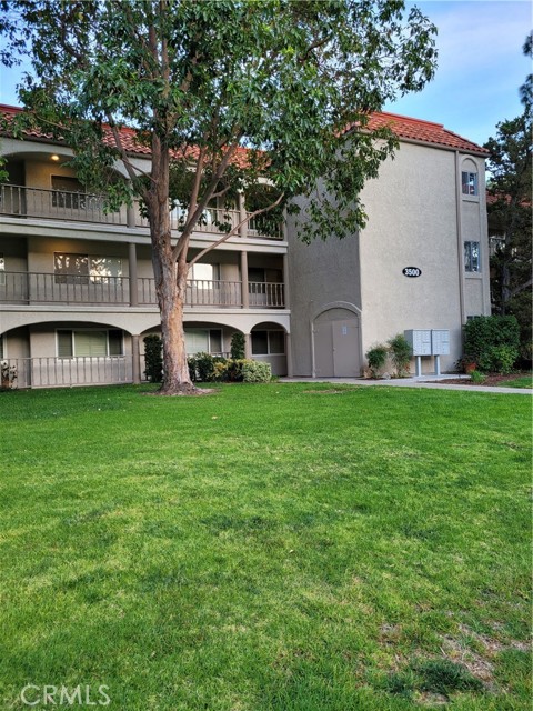 3500 Bahia Blanca #2F, Laguna Woods, CA 92637