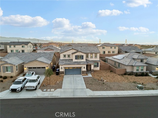 Detail Gallery Image 3 of 44 For 11254 Fisherman, Victorville,  CA 92392 - 5 Beds | 3 Baths