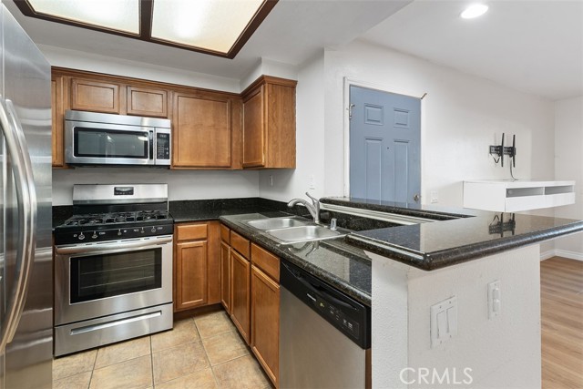 Detail Gallery Image 16 of 43 For 200 E Alessandro #72,  Riverside,  CA 92508 - 2 Beds | 2 Baths