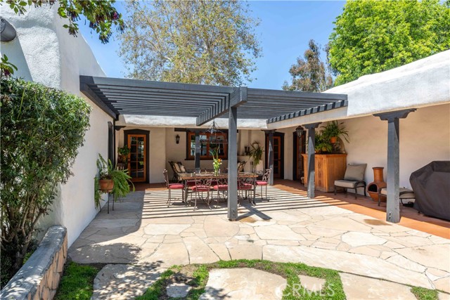 1615 Halsey Street, Redlands CA: https://media.crmls.org/medias/1c7a5622-443a-408e-ac62-b76d6e54148f.jpg
