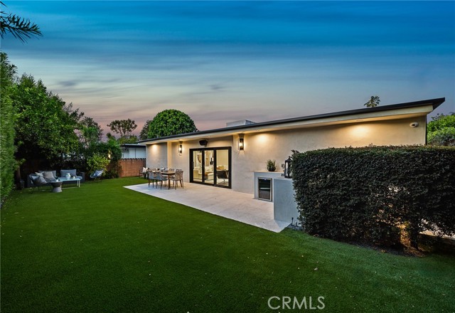 5157 Woodley Avenue, Encino CA: https://media.crmls.org/medias/1c7b27bd-b699-4f96-8ab7-1afe6d9429f0.jpg