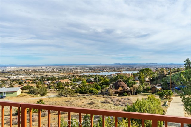 Detail Gallery Image 39 of 55 For 36421 Oliver, Palmdale,  CA 93551 - 3 Beds | 3 Baths