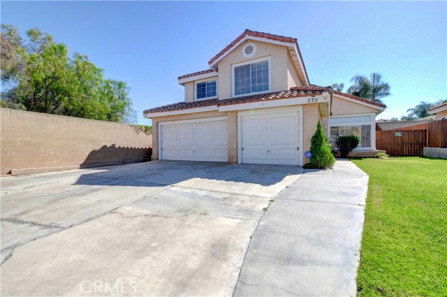 370 Hendricks Circle, Corona, CA 92879