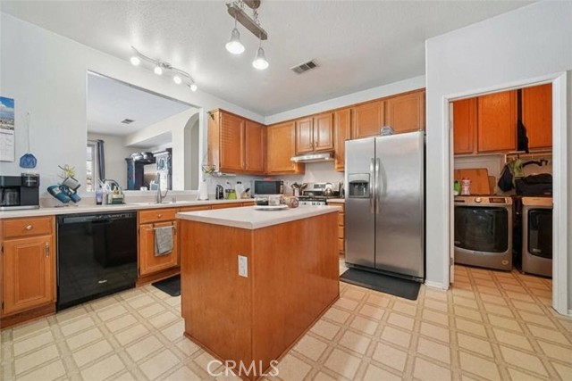 25266 Shady Creek Circle, Menifee CA: https://media.crmls.org/medias/1c7b672b-fe83-41d3-a4cb-1e9698d4837d.jpg
