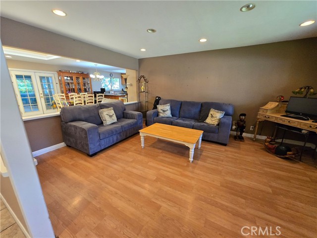 Detail Gallery Image 5 of 24 For 754 Rancho El Fuerte Dr, Covina,  CA 91724 - 3 Beds | 2 Baths