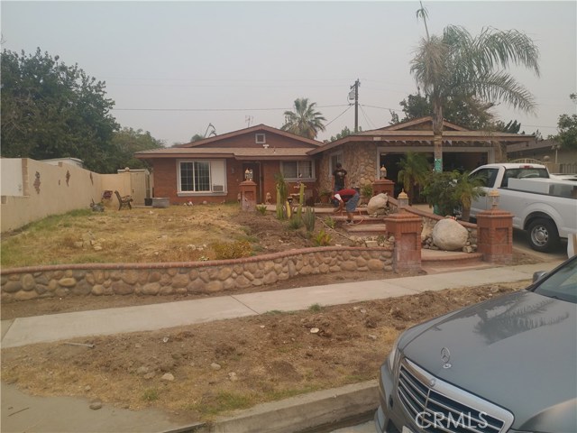 17626 Ivy Ave, Fontana, CA 92335