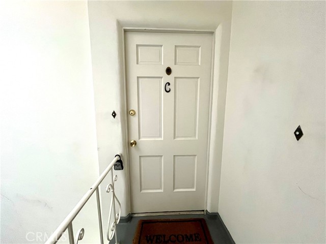 271 S Spalding Drive, Beverly Hills CA: https://media.crmls.org/medias/1c7d95bb-cf3f-4e87-923e-1bfeb42f625b.jpg