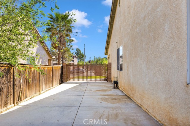 Detail Gallery Image 37 of 43 For 9178 Goldenseal Ct, Hesperia,  CA 92344 - 4 Beds | 2 Baths