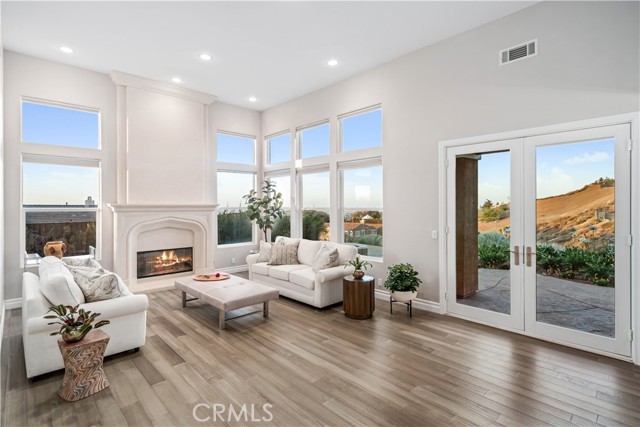 36406 Geiger Avenue, Palmdale CA: https://media.crmls.org/medias/1c7fde90-1f8d-44ed-8e22-96143bc25297.jpg