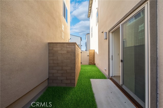 Detail Gallery Image 16 of 45 For 322 Proctor, Irvine,  CA 92618 - 4 Beds | 3/1 Baths