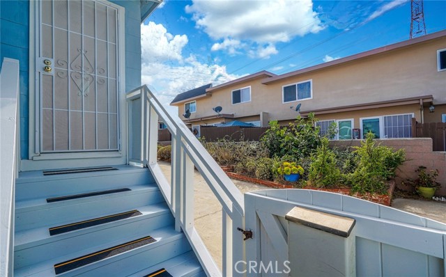 2517 Curtis Avenue, Redondo Beach, California 90278, ,Residential Income,Sold,Curtis,PW21200123