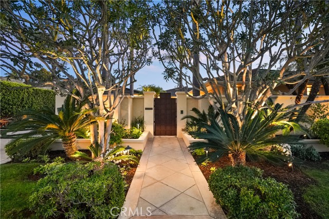 Detail Gallery Image 13 of 14 For 1843 Seadrift Dr, Corona Del Mar,  CA 92625 - 3 Beds | 2/1 Baths