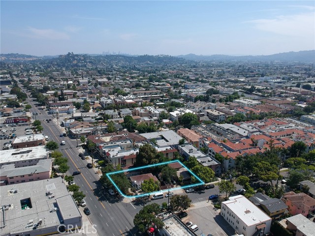 Image 18 of 65 For 241 Verdugo  