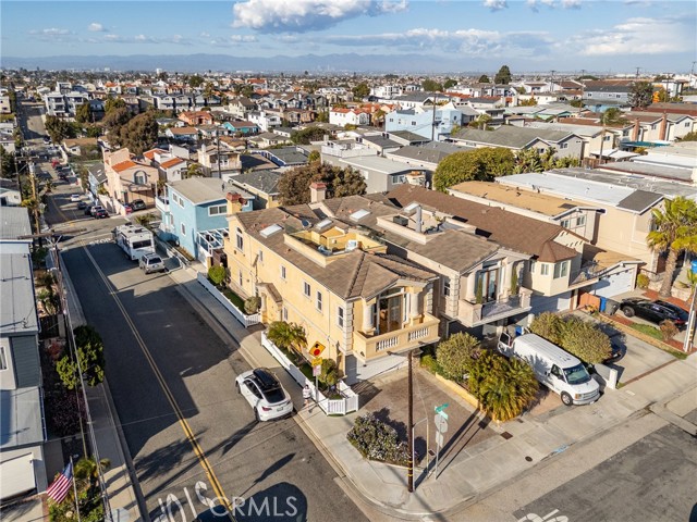 200 Goodman Avenue, Redondo Beach, California 90278, 4 Bedrooms Bedrooms, ,2 BathroomsBathrooms,Residential,For Sale,Goodman,SB25052416