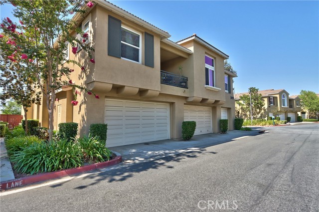 27477 Hazelhurst Street, Murrieta CA: https://media.crmls.org/medias/1c8550bf-2283-4ef0-94c6-0b9ec53476e9.jpg