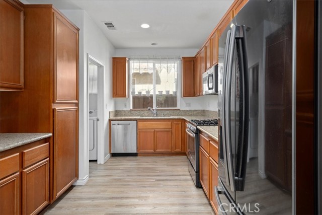 Detail Gallery Image 25 of 40 For 34194 Ogrady Ct, Beaumont,  CA 92223 - 5 Beds | 2/1 Baths