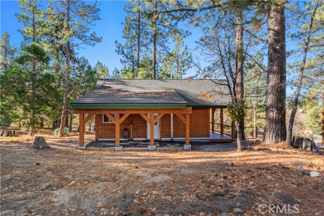 Detail Gallery Image 10 of 43 For 2222 Sierra View Dr, Arrowbear,  CA 92382 - 1 Beds | 1 Baths