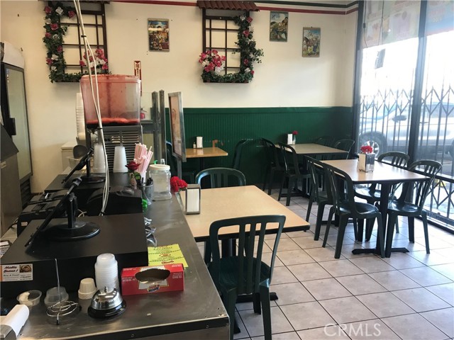 14309 S Atlantic Avenue, Compton CA: https://media.crmls.org/medias/1c8666aa-1b5b-48db-a75d-37f957708c64.jpg